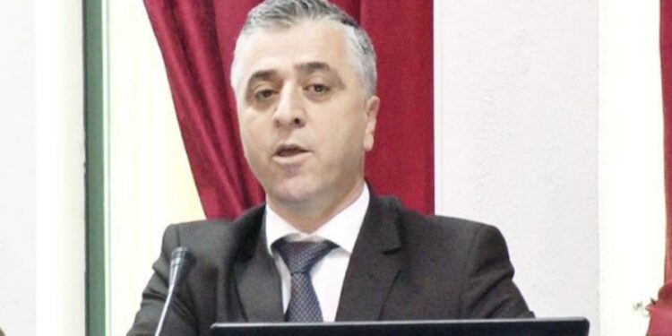 Prokuroria merr të pandehur ish-rektorin e Universitetit të Durrësit për shpërdorim detyre