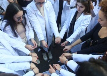 Studentët e mjekësisë padi në Gjykatën e Strasburgut kundër shtetit Shqiptar