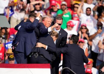 Tronditet Amerika: Atentat ndaj ish-presidentit Donald Trump gjatë tubimit në Pensilvani