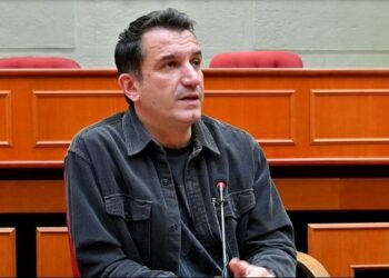 Erion Veliaj kthen në bisnes betonizimin e Tiranës, ku shkojnë lekët e taksave të vjelura nga Bashkia e Tiranës?