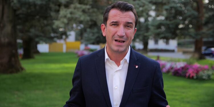 Erion Veliaj shkarkon drejtoreshën e konvikteve në Qytetin Studenti Anila Shehu dhe 11 drejtorë, priten arrestime nga SPAK