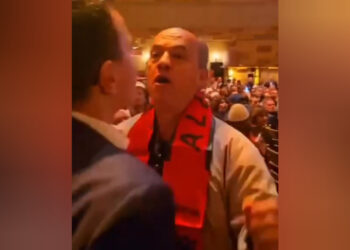 Qytetari reagoi kundër Ramës në New York, patronazhistët dhe truprojat e nxjerrin me dhunë nga salla