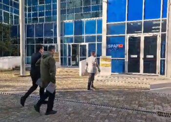 Hetimi pasuror/ Erion Veliaj paraqitet në SPAK