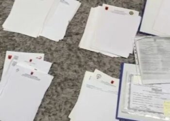 Zbulohet laburatori i falsifikimit të diplomave në Tiranë, arrestohet një person