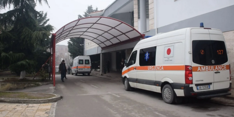 Tavani i lagur i shpëtoi jetën fqinjës