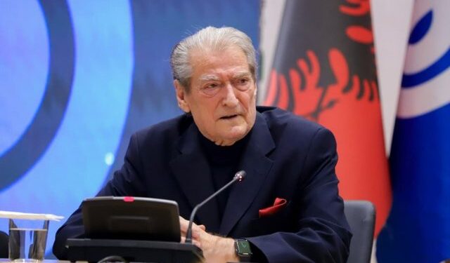 Berisha: Sulmet kirbernetike u kryen nga Surreli, jo nga Irani