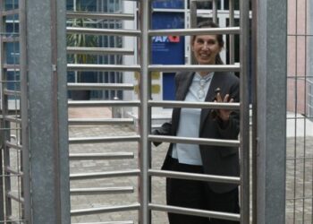 Mirela Kumbaro dëshmon për 4 orë në SPAK lidhur me stadiumin “Air Albania”