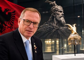 Kandidati për president në Austri: Nëse zgjidhem do të rikthej përkrenaren e Skëndërbeut në Shqipëri